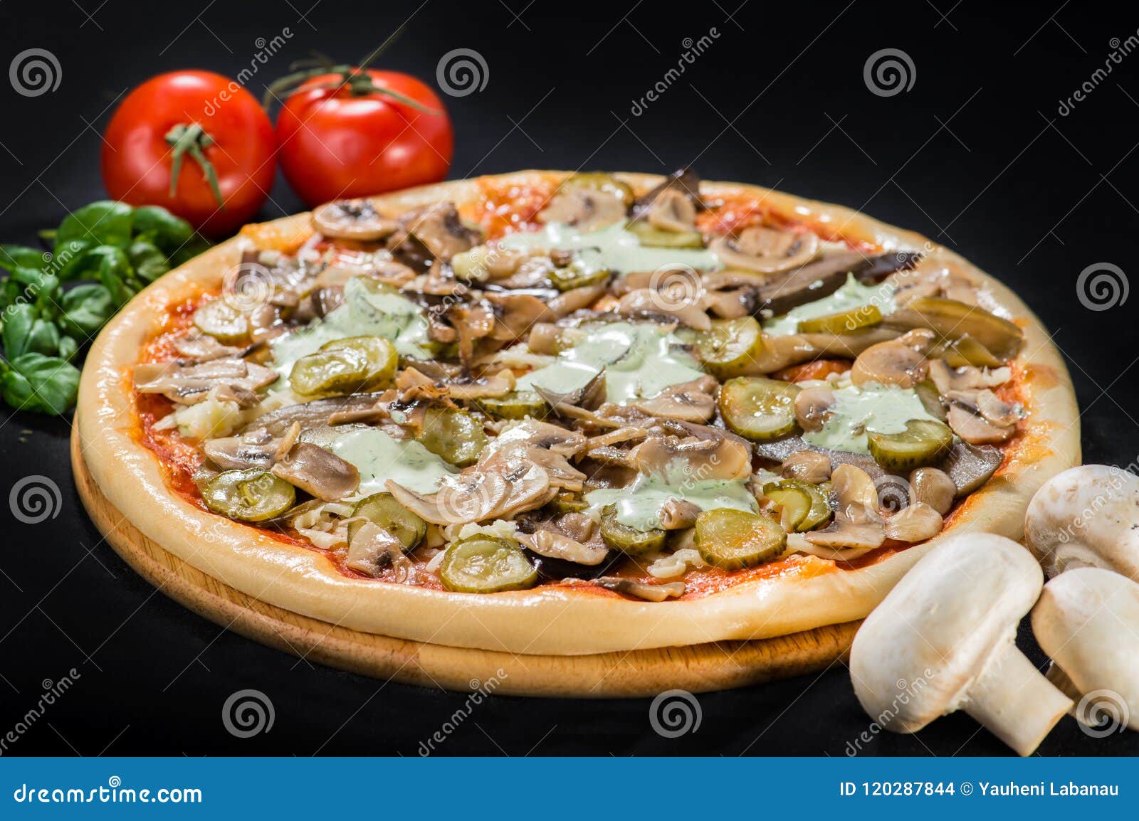 пицца грибная с колбасой фото 69