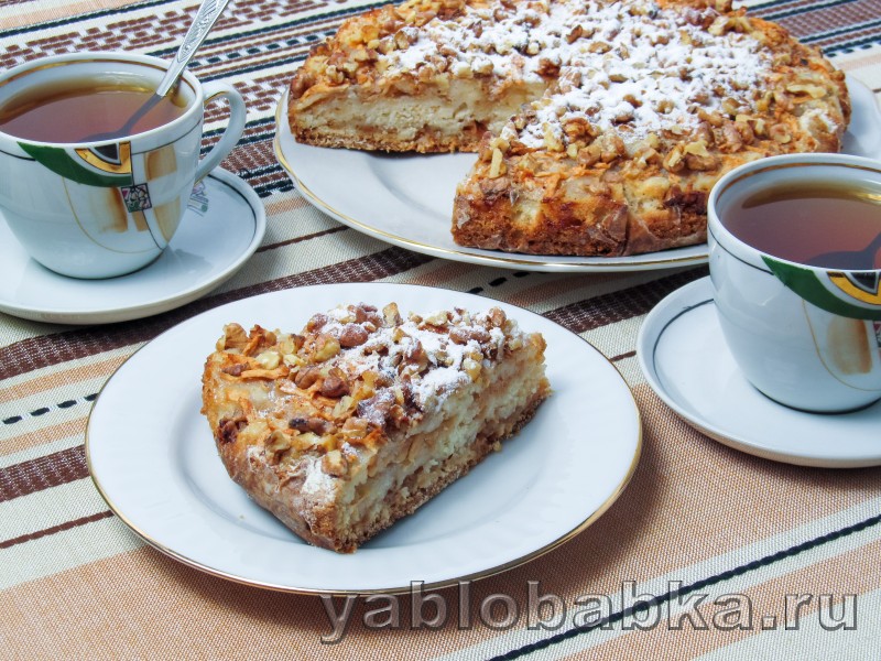 Болгарский яблочный пирог с манкой: фото 10